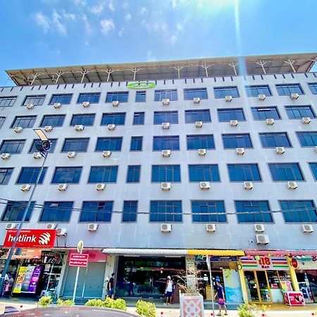 Langgura Baron Resort Pantai Cenang  Kültér fotó