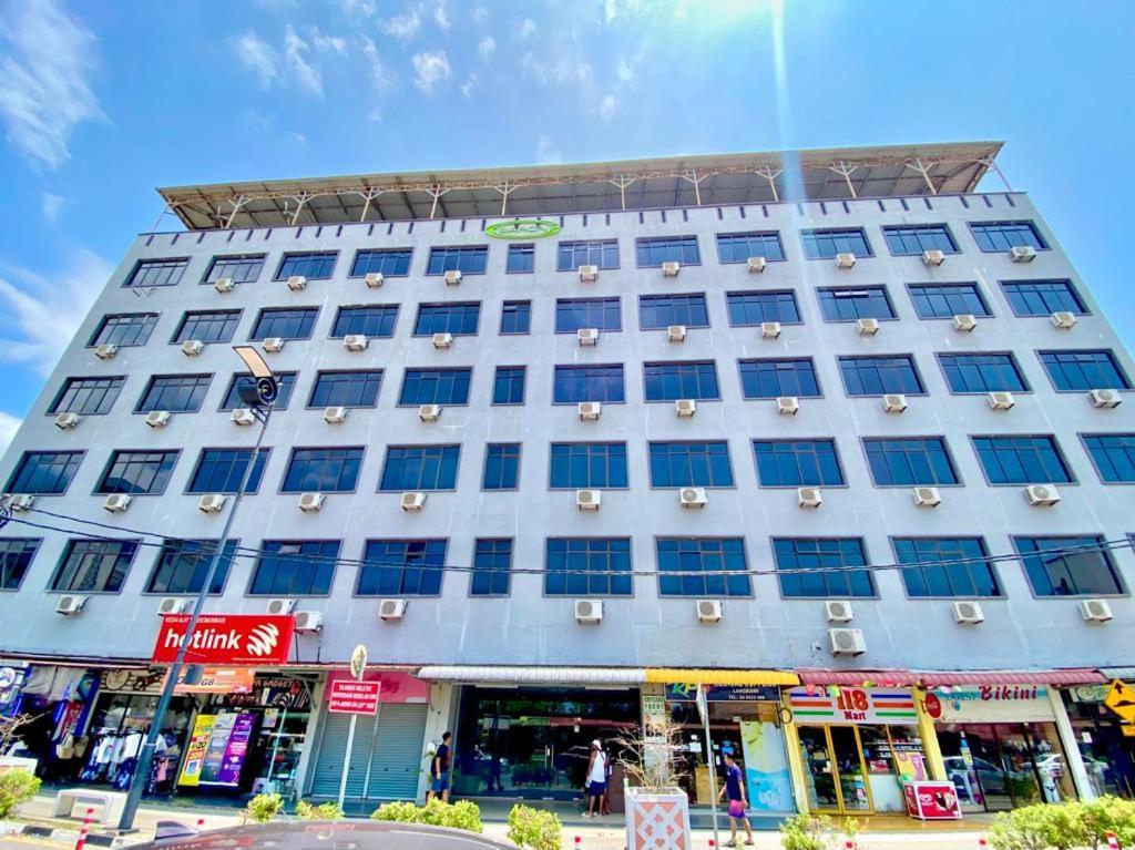 Langgura Baron Resort Pantai Cenang  Kültér fotó