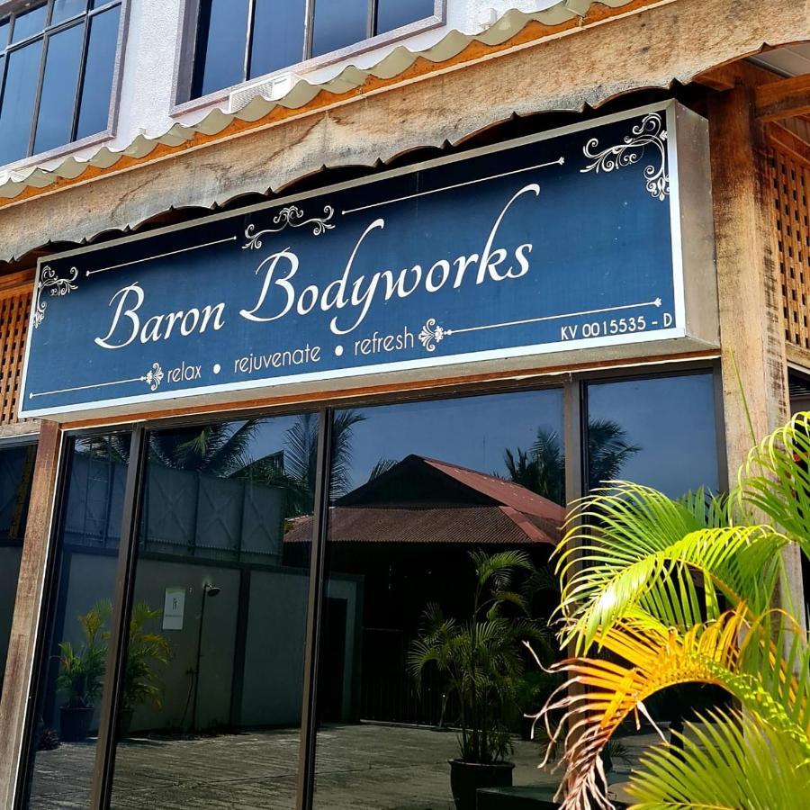 Langgura Baron Resort Pantai Cenang  Kültér fotó