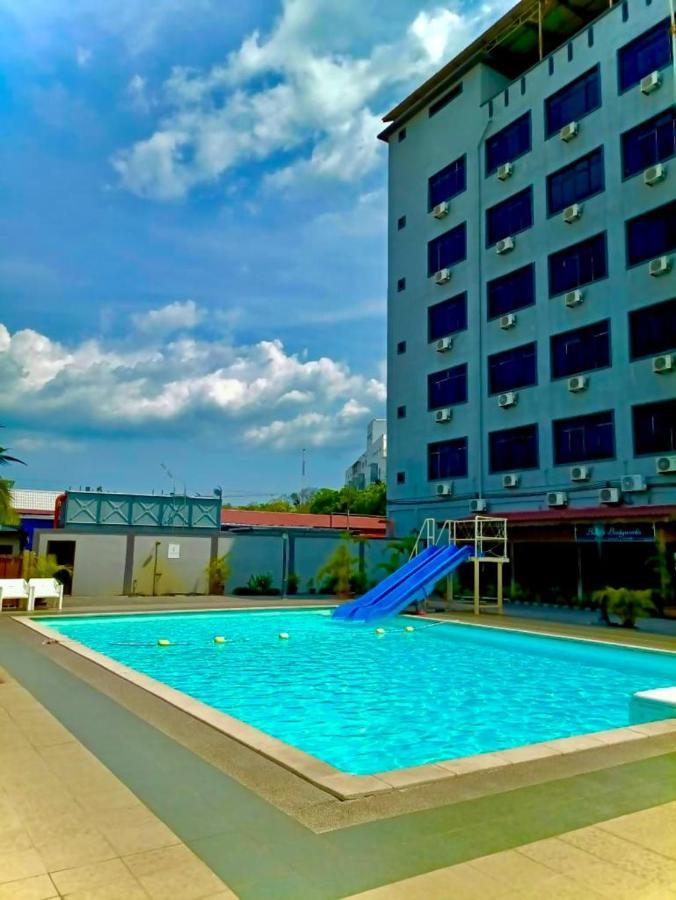 Langgura Baron Resort Pantai Cenang  Kültér fotó
