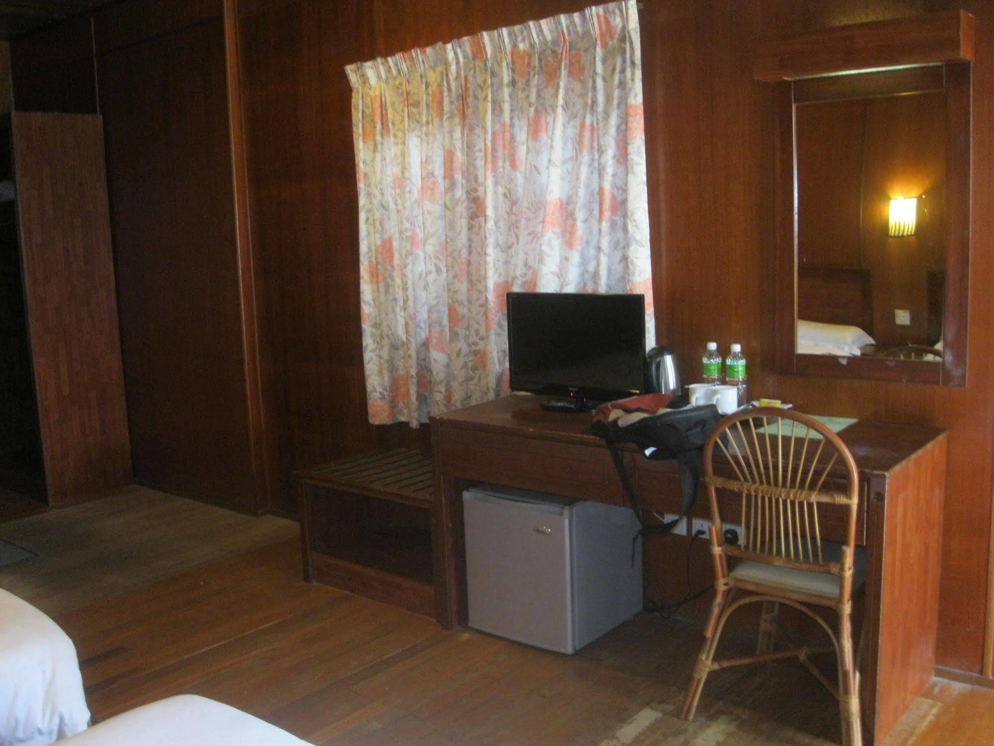 Langgura Baron Resort Pantai Cenang  Kültér fotó
