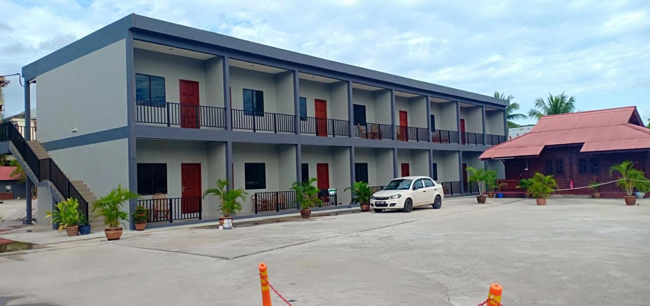 Langgura Baron Resort Pantai Cenang  Kültér fotó